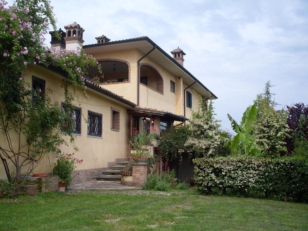 La Vecchia Quercia Bed & Breakfast Selci  Exterior photo