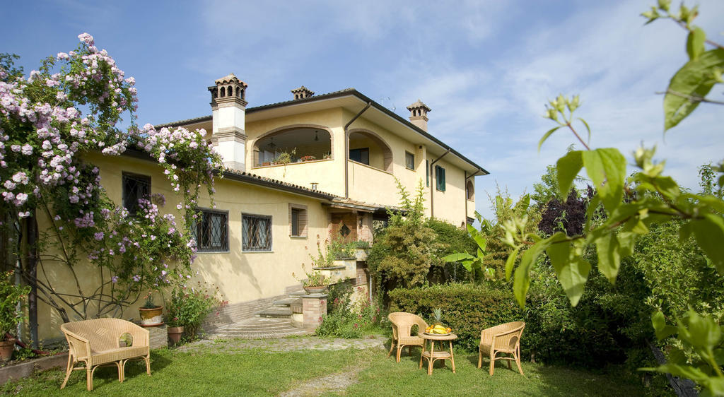 La Vecchia Quercia Bed & Breakfast Selci  Exterior photo